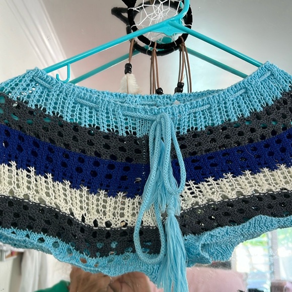 Short, short knit shirts with drawstrings - Picture 1 of 5